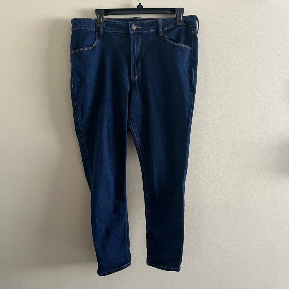 10 Old Navy High Rise jeans 14P